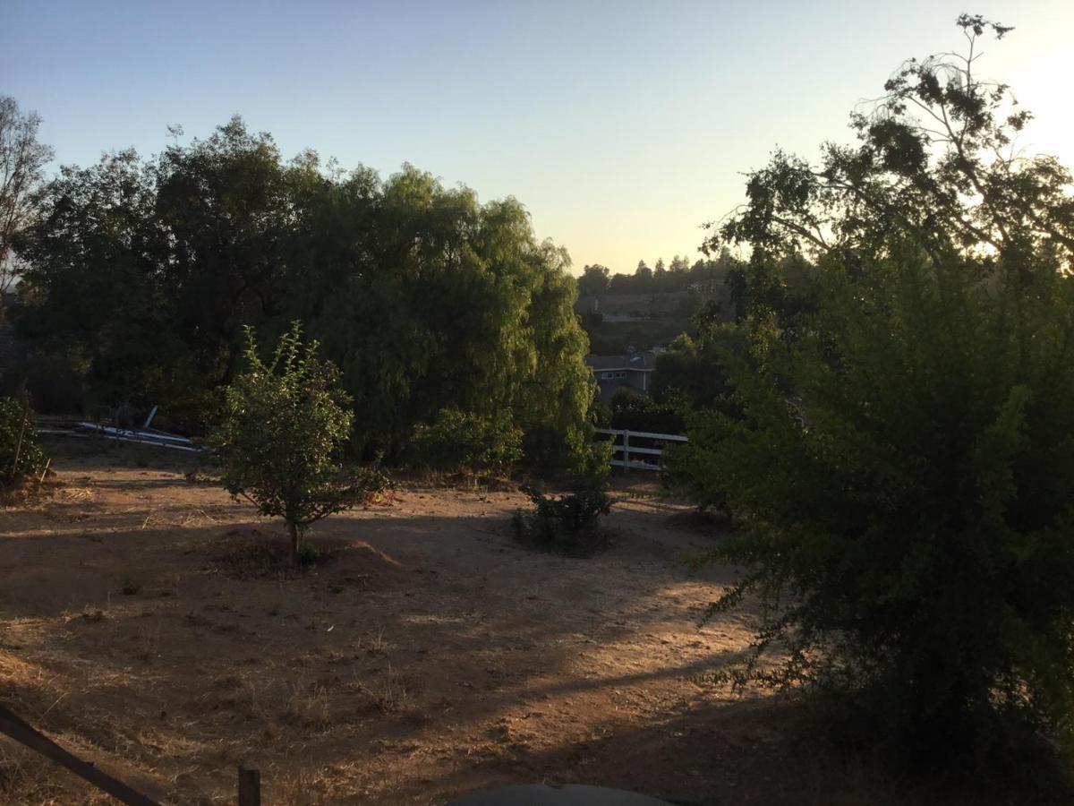 Beautiful New Detached Casita Nestled In Scenic Southern Ca Foothills! Fallbrook Ngoại thất bức ảnh